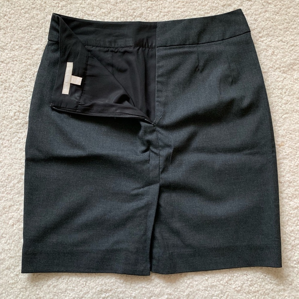 Banana republic charcoal grey skirt size 0 - Picture 5 of 7